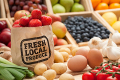HOA Property Management Companies: Why Shop at the Farmers Market?